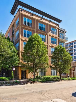 1228 W Monroe St. #304, Chicago, IL 60607