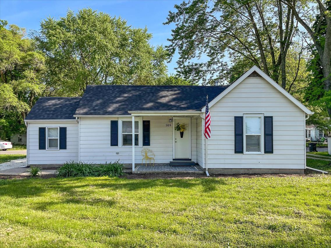 509 Bloomington Rd., Champaign, IL 61820