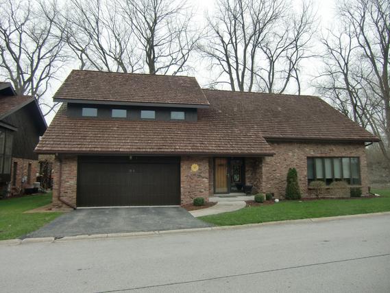 31- A Lucas Dr., Palos Hills, IL 60465