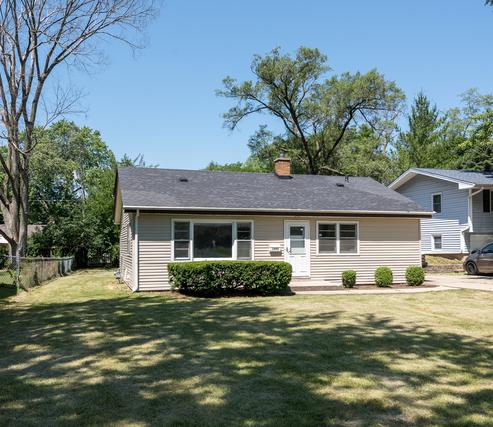 1445 N Webster St., Naperville, IL 60563