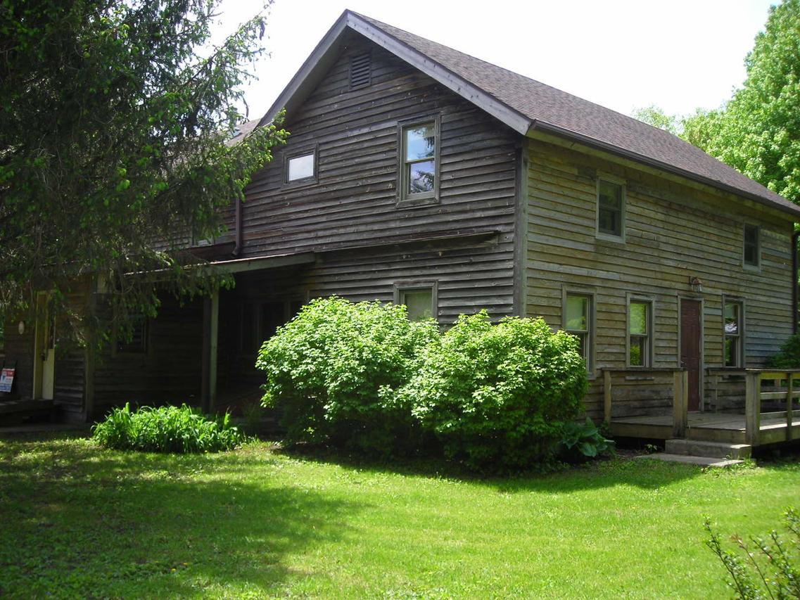 17553 W Barclay Rd., Milledgeville, IL 61051