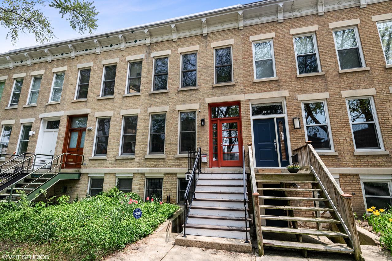 1873 N Leavitt St., Chicago, IL 60647