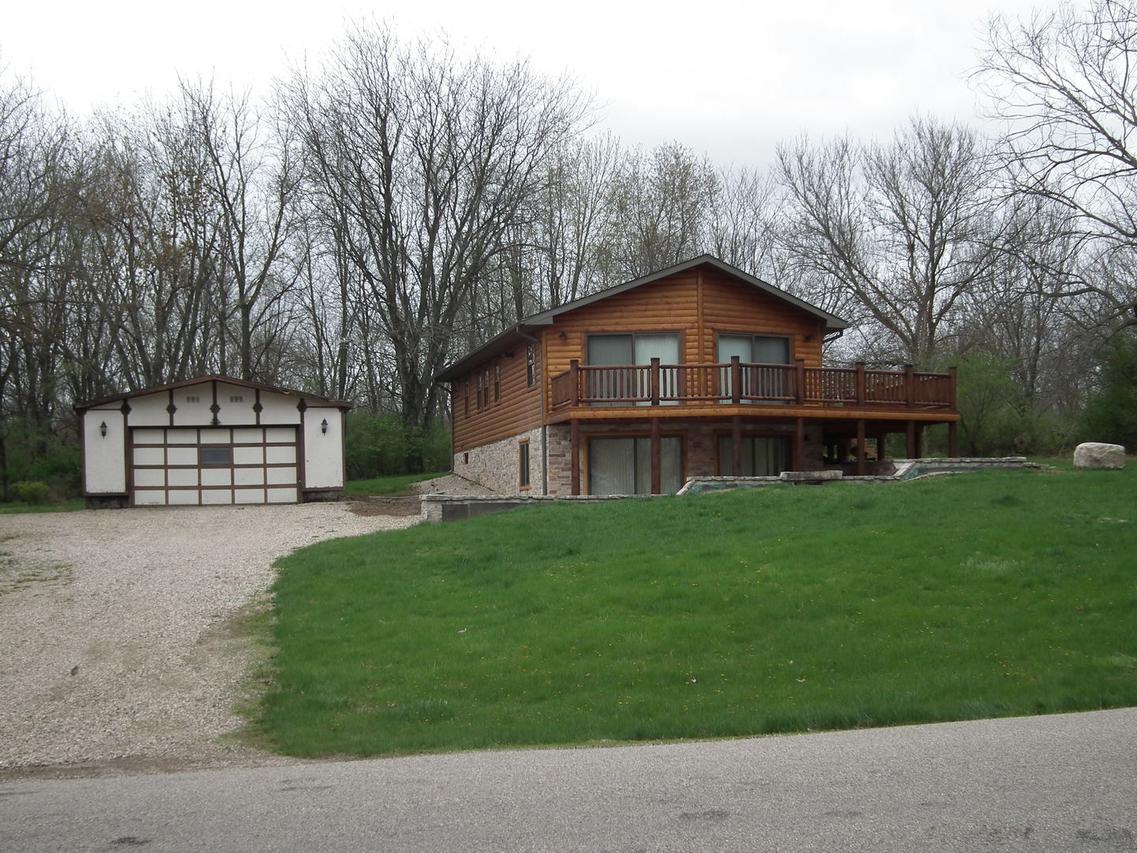 162 Lake Thunderbird Dr., Putnam, IL 61560