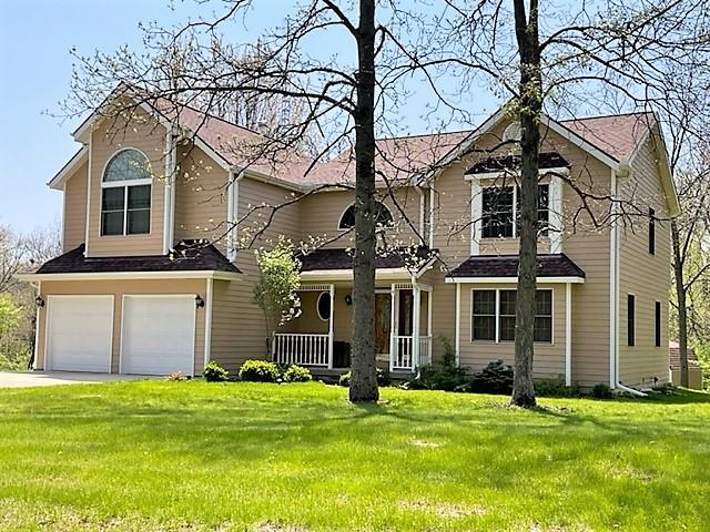 5 Sheridan Dr., Putnam, IL 61560