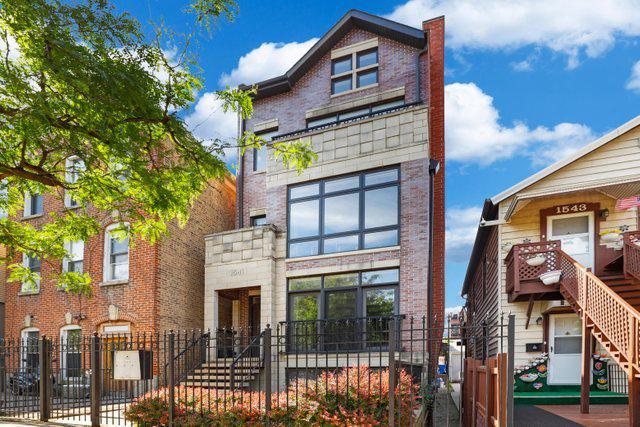 1541 W Cortez St. #1, Chicago, IL 60642