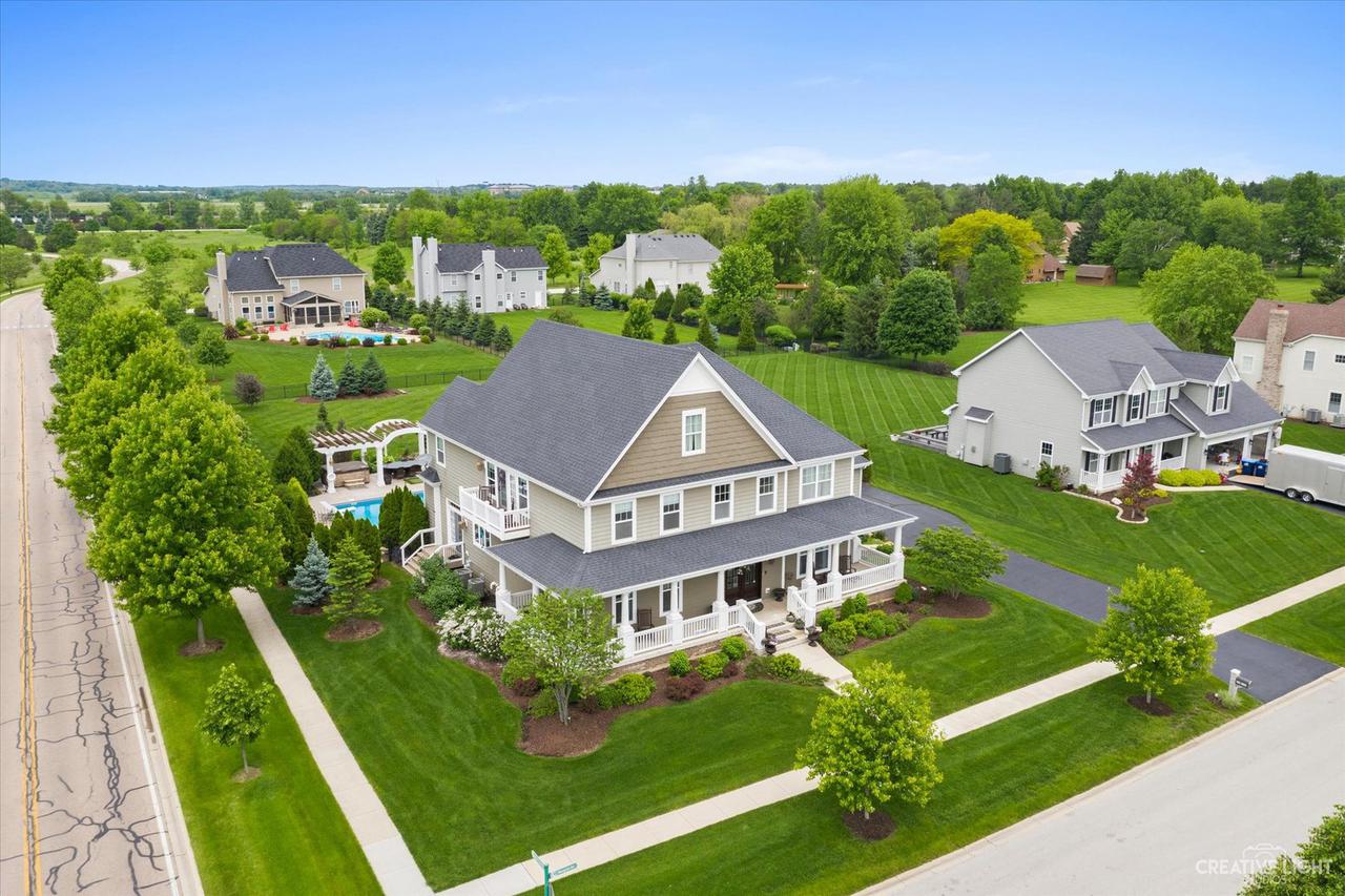 38W598 Berquist Dr., Geneva, IL 60134