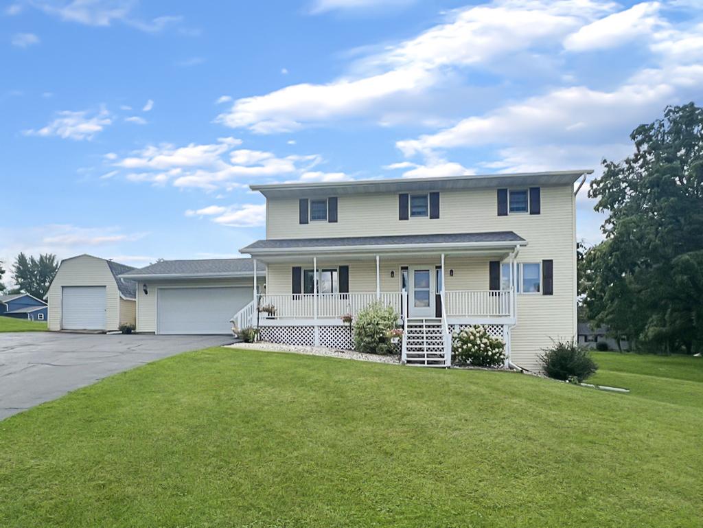 224 Quarry Ln., Orangeville, IL 61060