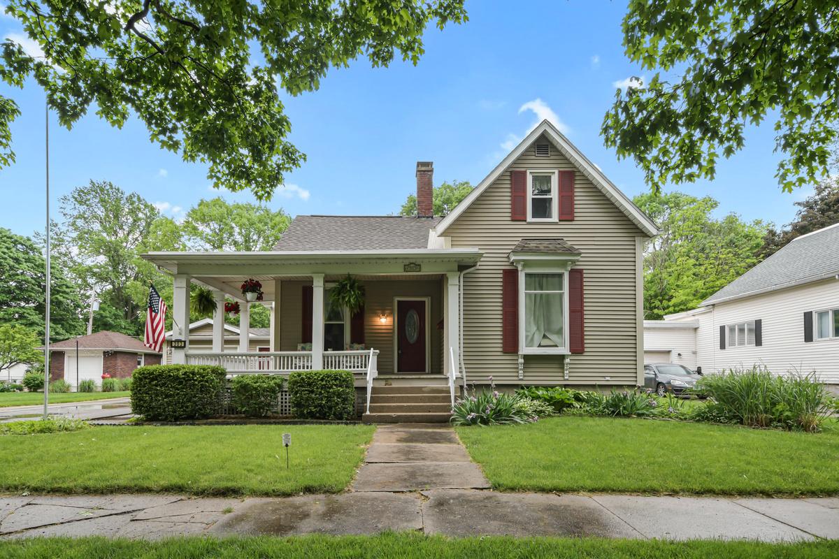 303 E Scott St., Tuscola, IL 61953
