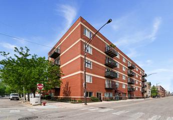 2158 W Grand Ave. #202, Chicago, IL 60612