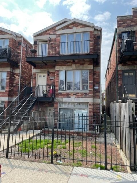2435 W Polk St., Chicago, IL 60612