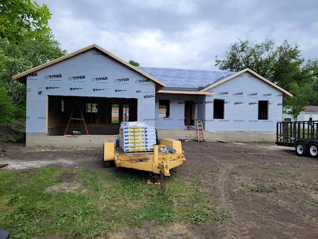 702 W Morris St., Thomasboro, IL 61878