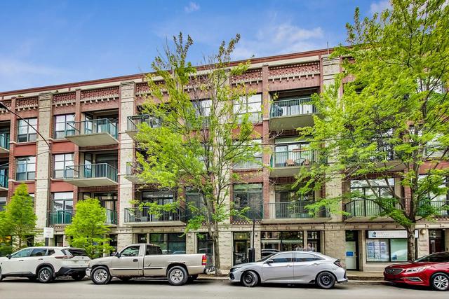 845 W Monroe St. #3B, Chicago, IL 60607