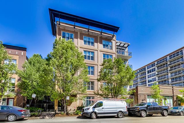1228 W Monroe St. #409, Chicago, IL 60607