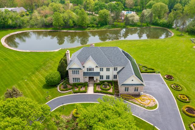 38 Stone Ridge Dr., South Barrington, IL 60010