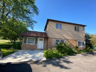 9933 Harnew Rd., Oak Lawn, IL 60453
