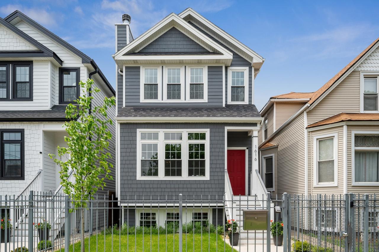 1616 N Hamlin Ave., Chicago, IL 60647