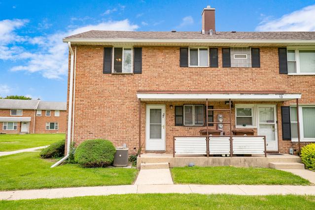 11 Indianwood Blvd. #20-1, Park Forest, IL 60466