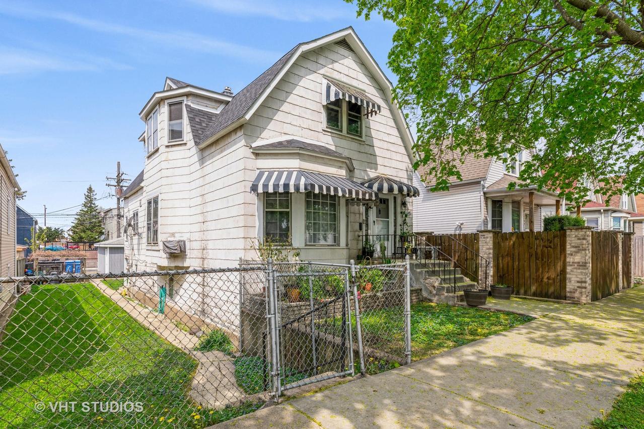 10448 S Avenue J, Chicago, IL 60617