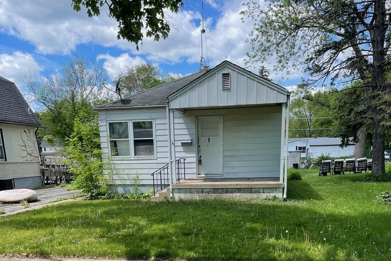 2912 Ezekiel Ave., Zion, IL 60099