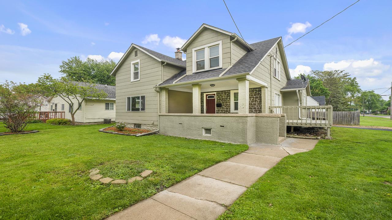 511 9th Ave., Rock Falls, IL 61071