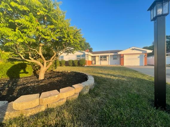 6237 W 127th St., Palos Heights, IL 60463