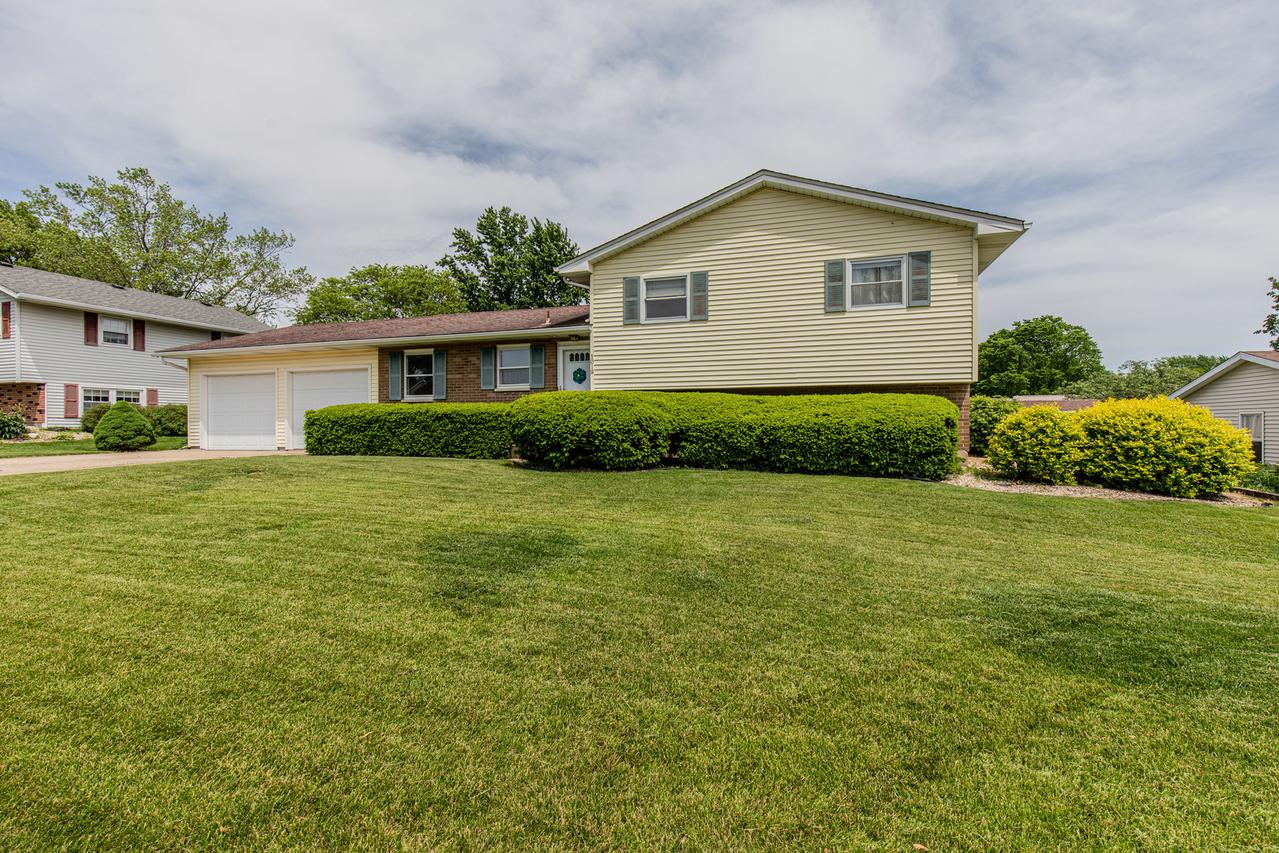 1019 Lora Ave., Princeton, IL 61356