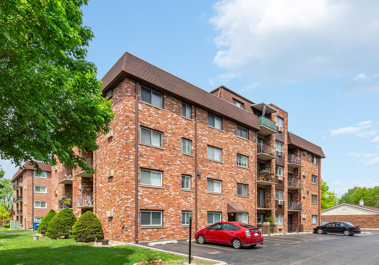 7110 W 93rd Pl. #4F, Oak Lawn, IL 60453