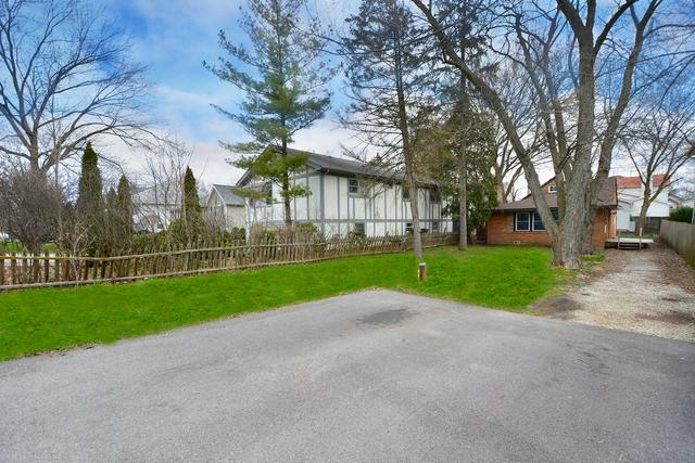 23519 N Field Rd., Lake Zurich, IL 60047
