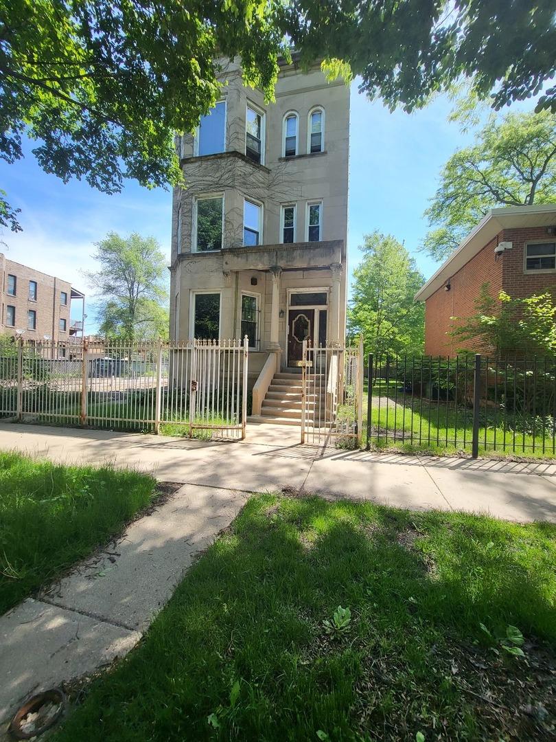 4437 S Prairie Ave., Chicago, IL 60653