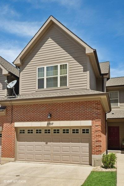 1757 Riverwoods Dr., Melrose Park, IL 60160