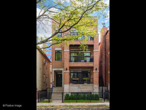 2715 N Kenmore Ave. #3, Chicago, IL 60614