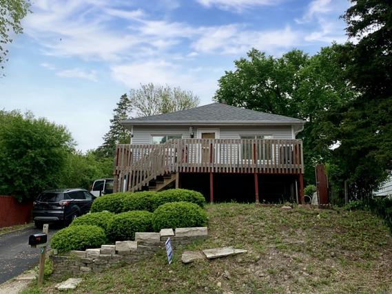 9 Ne Circle Dr., Joliet, IL 60433