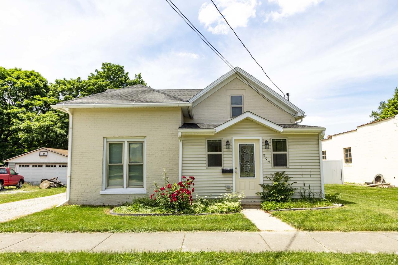 304 S Main St., Homer, IL 61849
