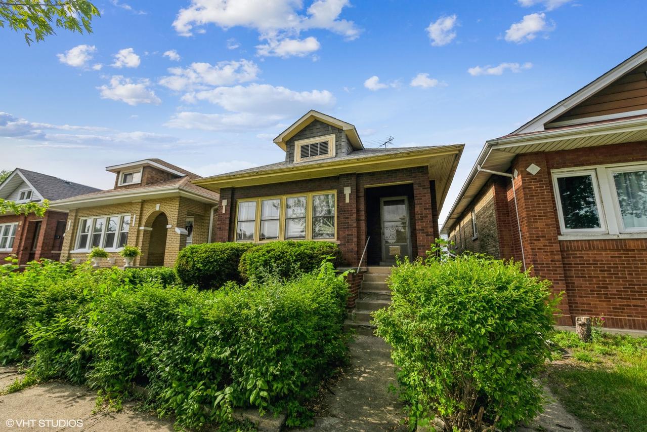 4634 W Deming Pl., Chicago, IL 60639
