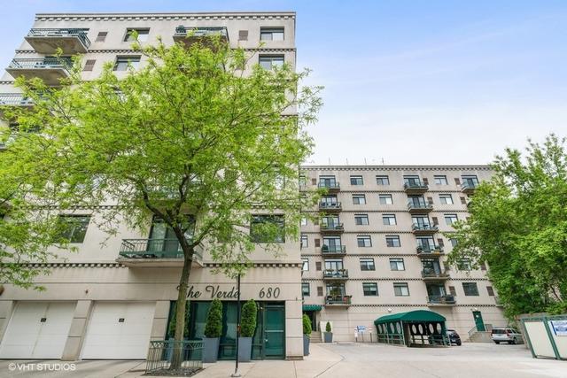 680 N Green St. #605, Chicago, IL 60642