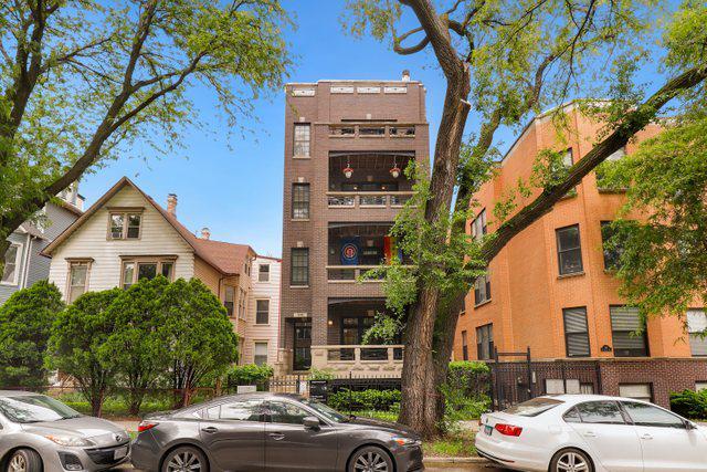 818 W Aldine Ave. #3, Chicago, IL 60657