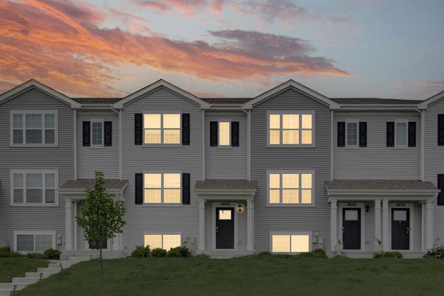 2454 Bella Dr., Pingree Grove, IL 60140
