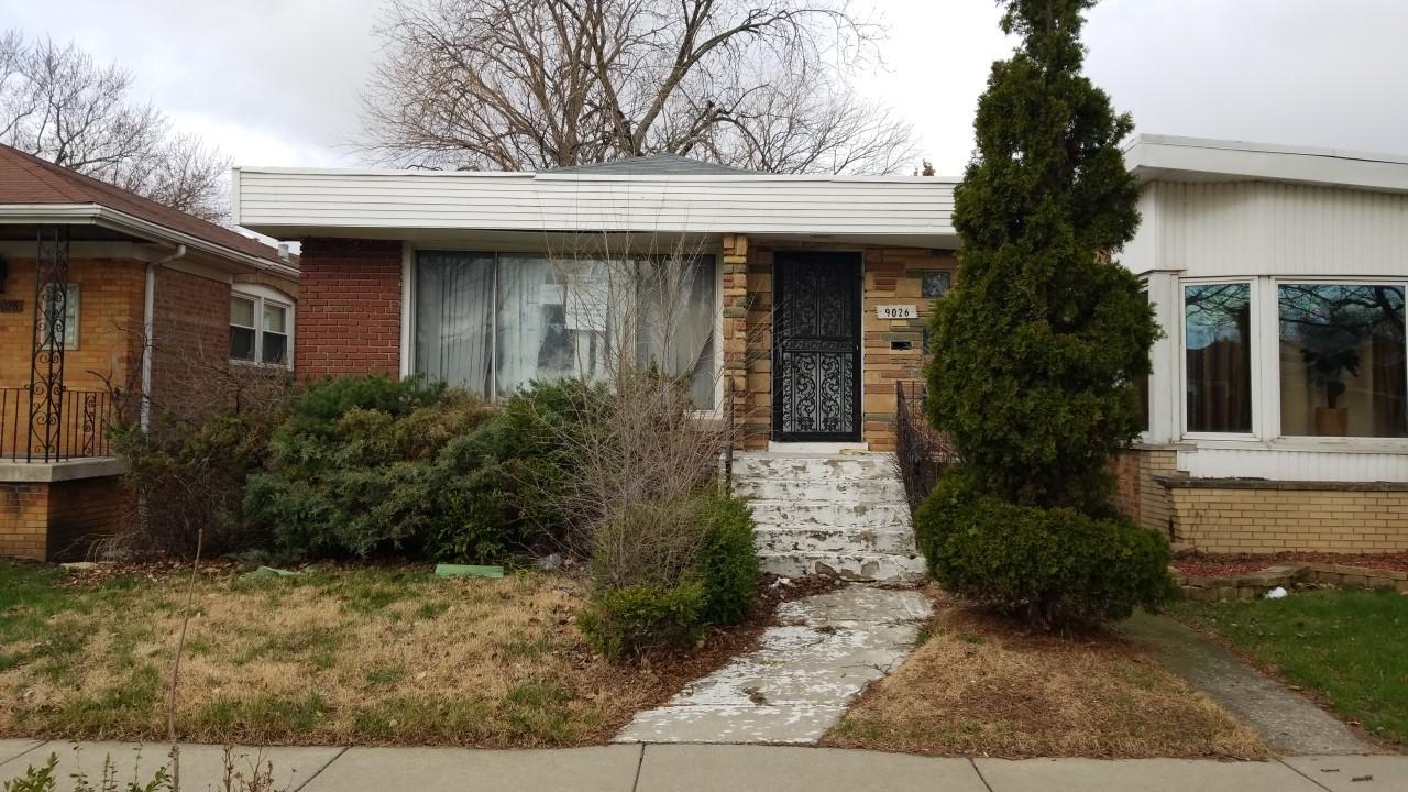 9026 S Cregier Ave., Chicago, IL 60617