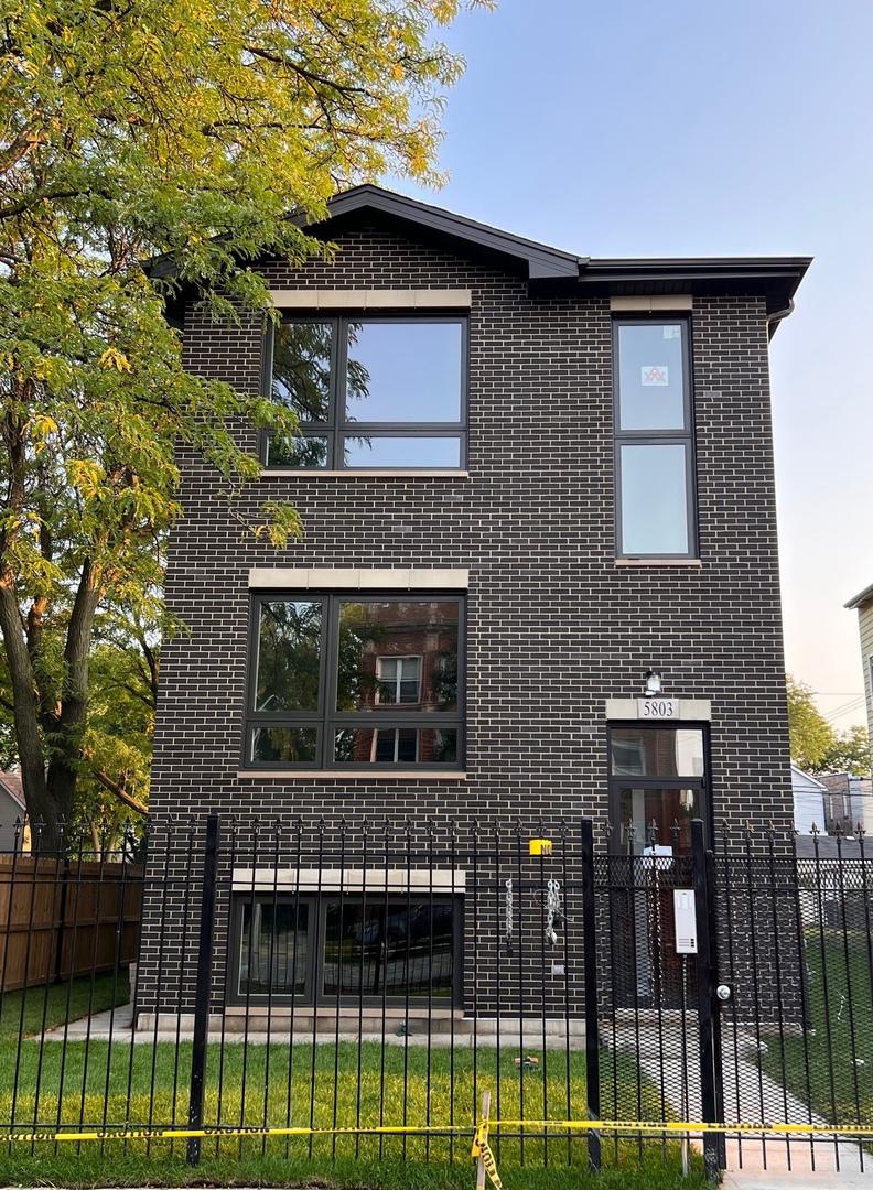 5803 W Superior St., Chicago, IL 60644