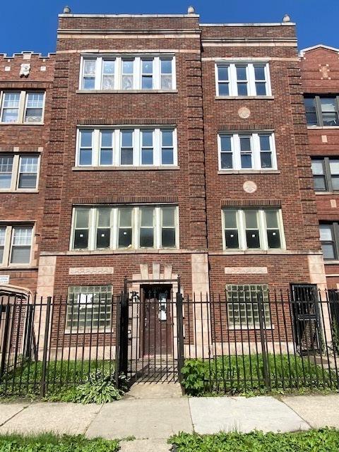 7746 S Kingston Ave., Chicago, IL 60649