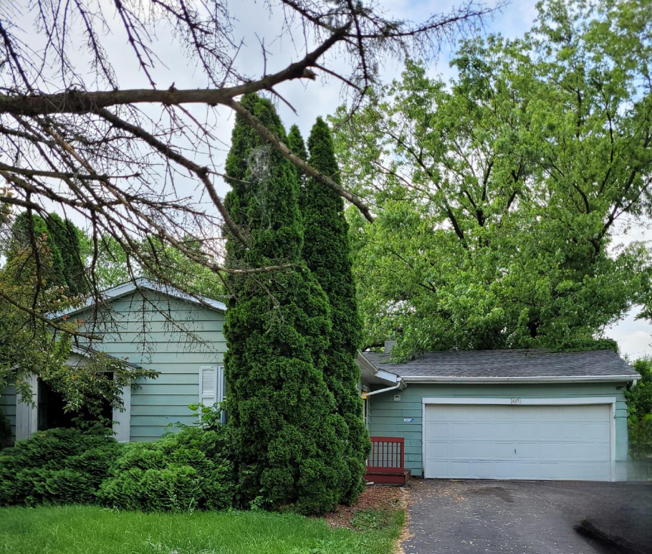 615 N Vine St., New Lenox, IL 60451