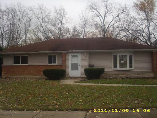127 Blackhawk Dr., Park Forest, IL 60466