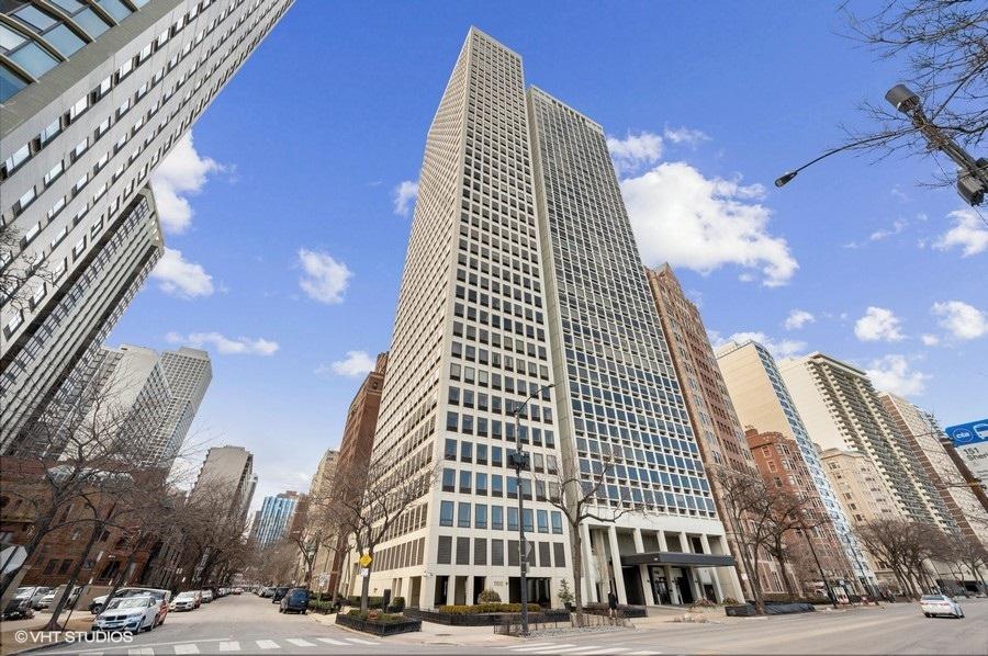 1100 N Lake Shore Dr. #35A, Chicago, IL 60611