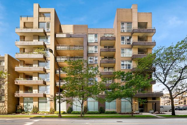 5430 N Sheridan Rd. #402, Chicago, IL 60640