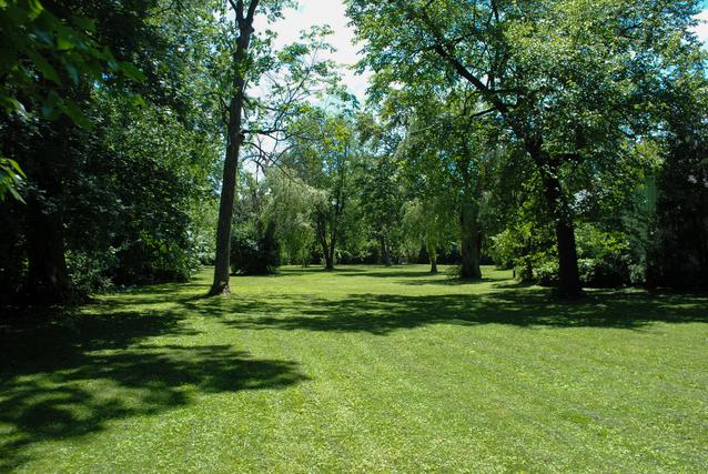 284 Sunnyside Ave., Wood Dale, IL 60191