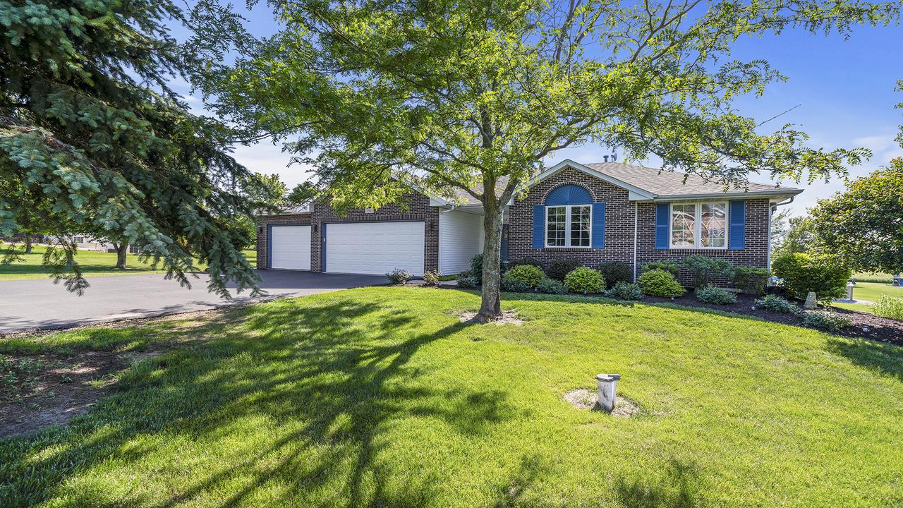 7767 N Kylewood Dr., Stillman Valley, IL 61084