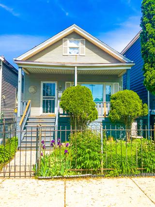10053 S Avenue M St., Chicago, IL 60617