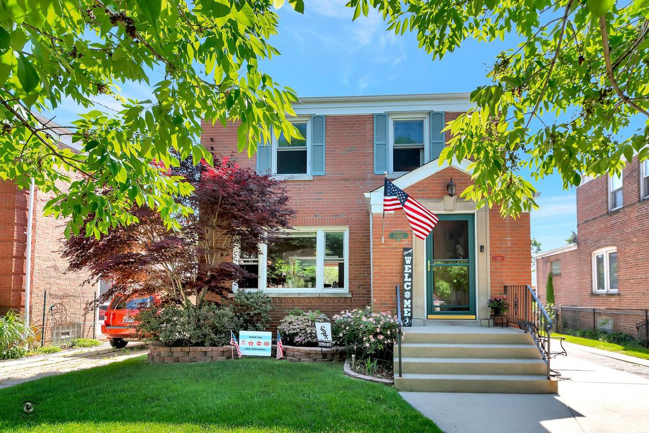 10425 S Lawndale Ave., Chicago, IL 60655