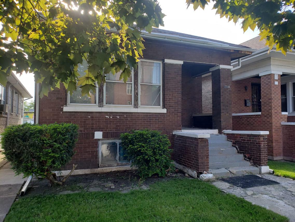 7718 S Laflin St., Chicago, IL 60620