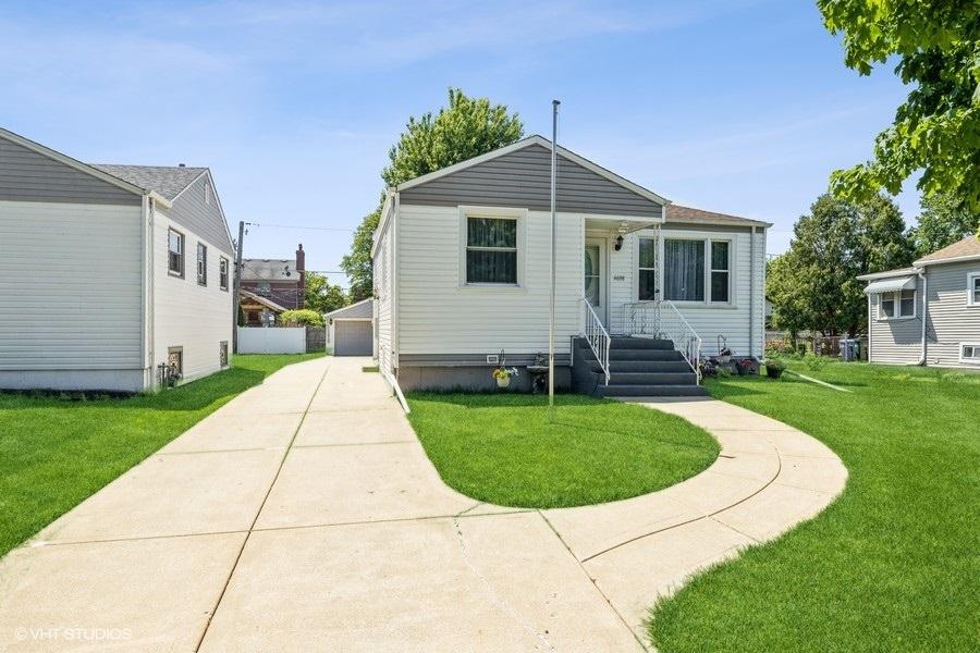 4608 Wenonah Ave., Forestview, IL 60402